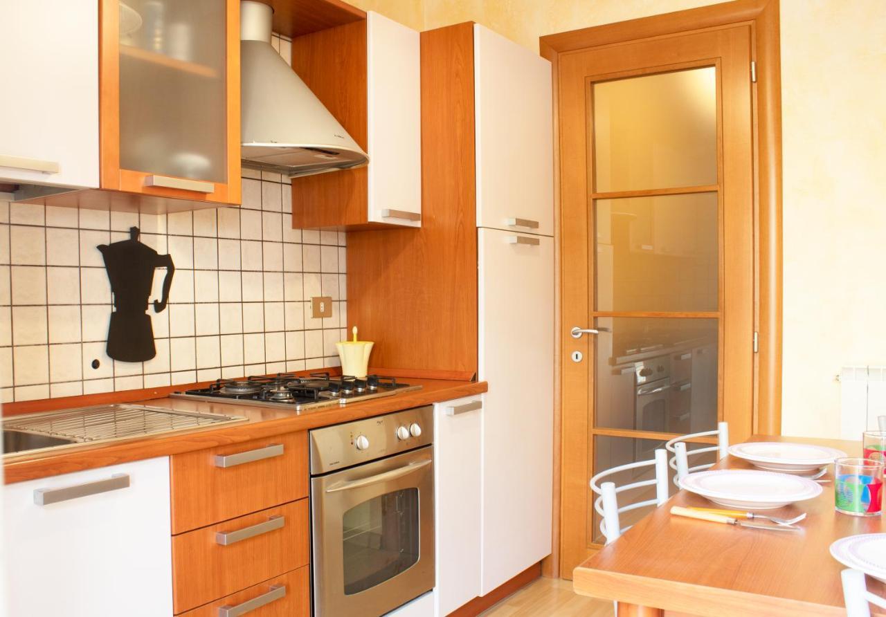 Apartamento 200 Metri Dal Mare Relax Con Ampio Terrazzo Alassio Exterior foto